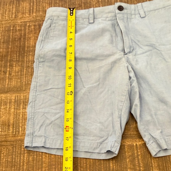Banana Republic Men's Light Blue Shorts - Picture 8 of 12
